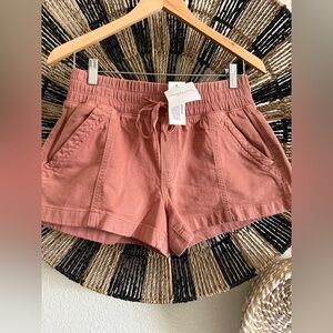 American Eagle Shorts NWT